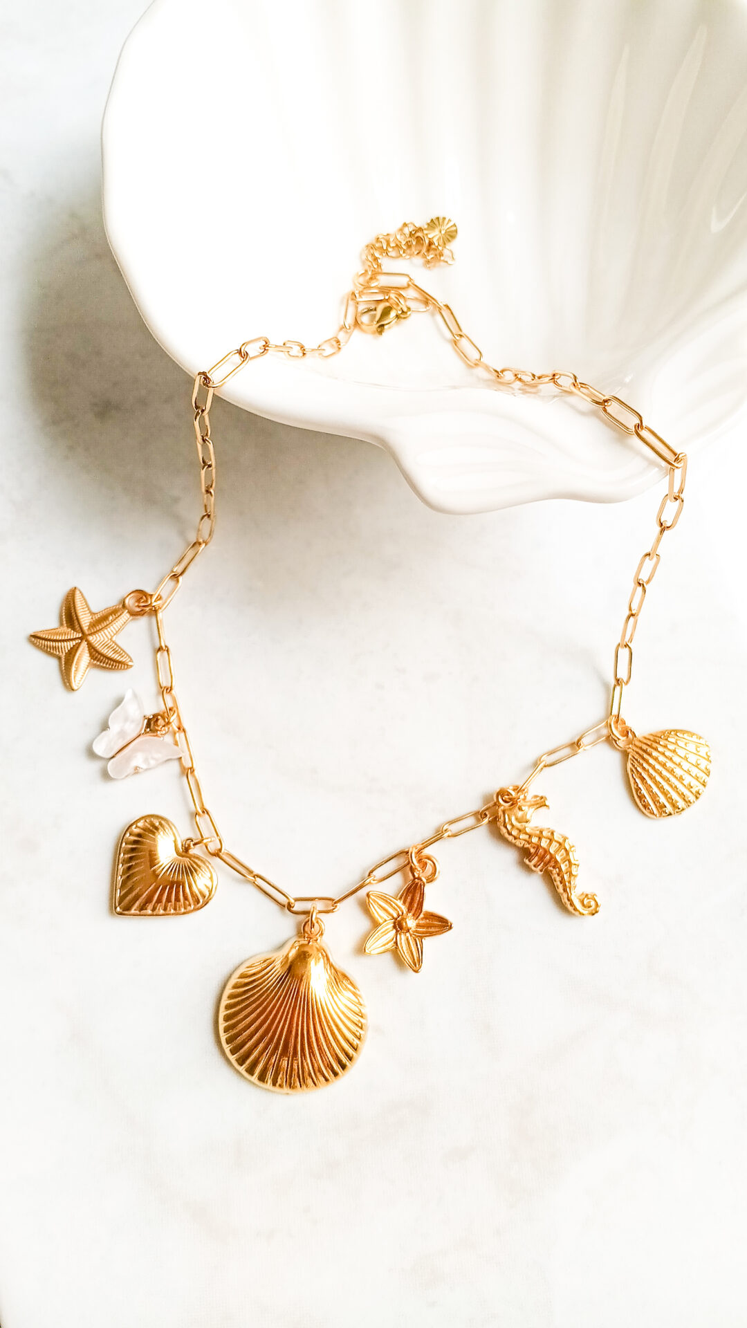 bedelketting butterfly