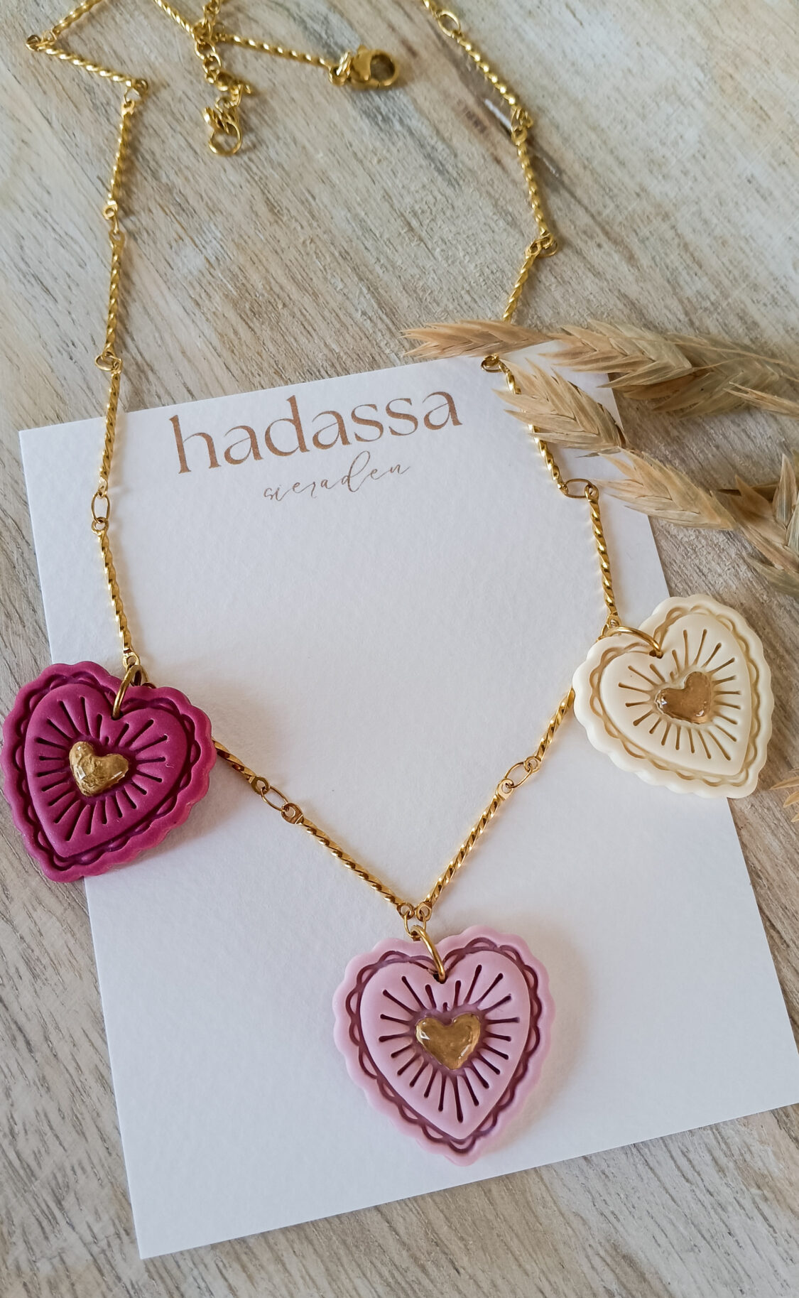 necklace sweetheart