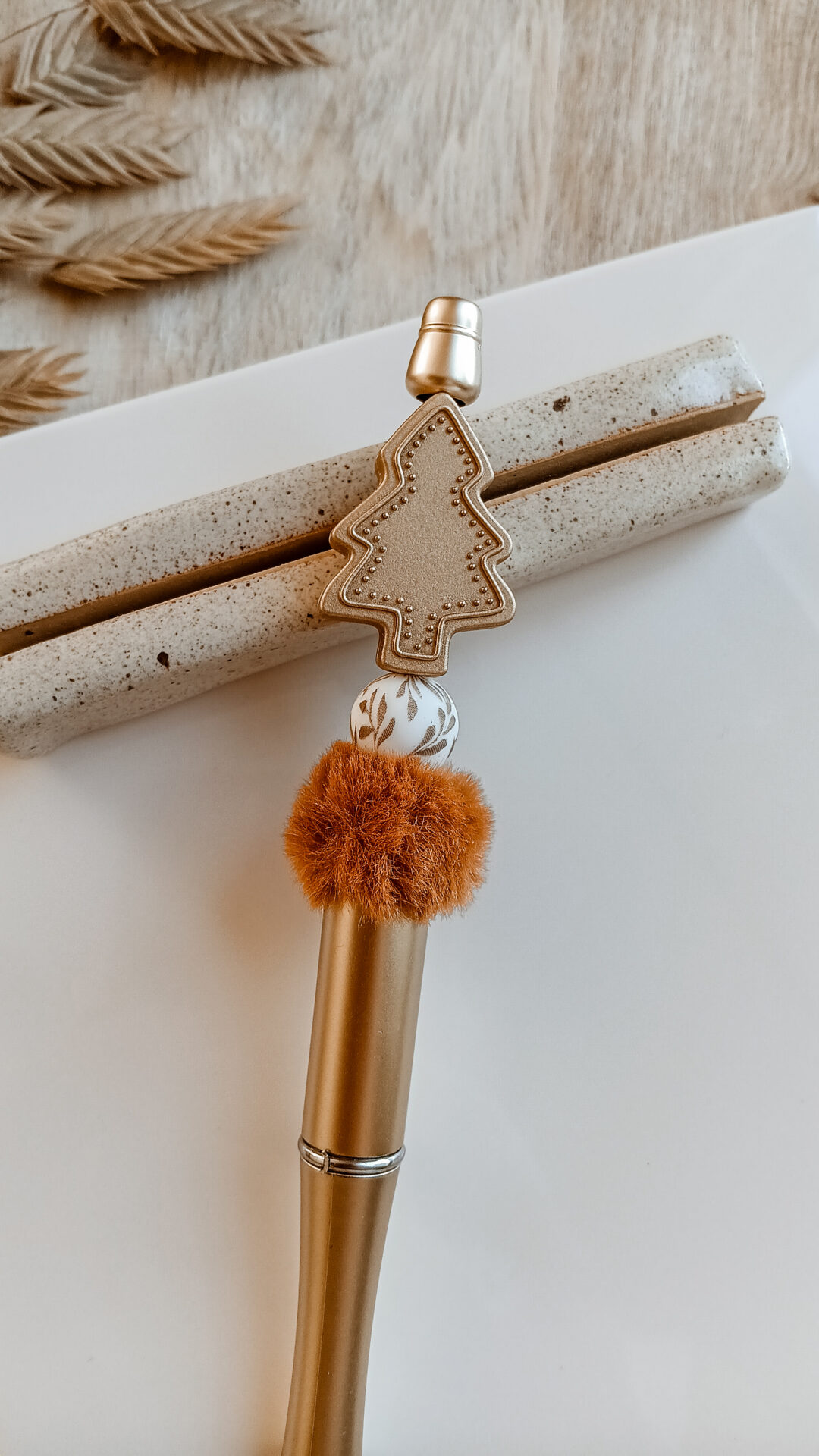 pen christmas tree